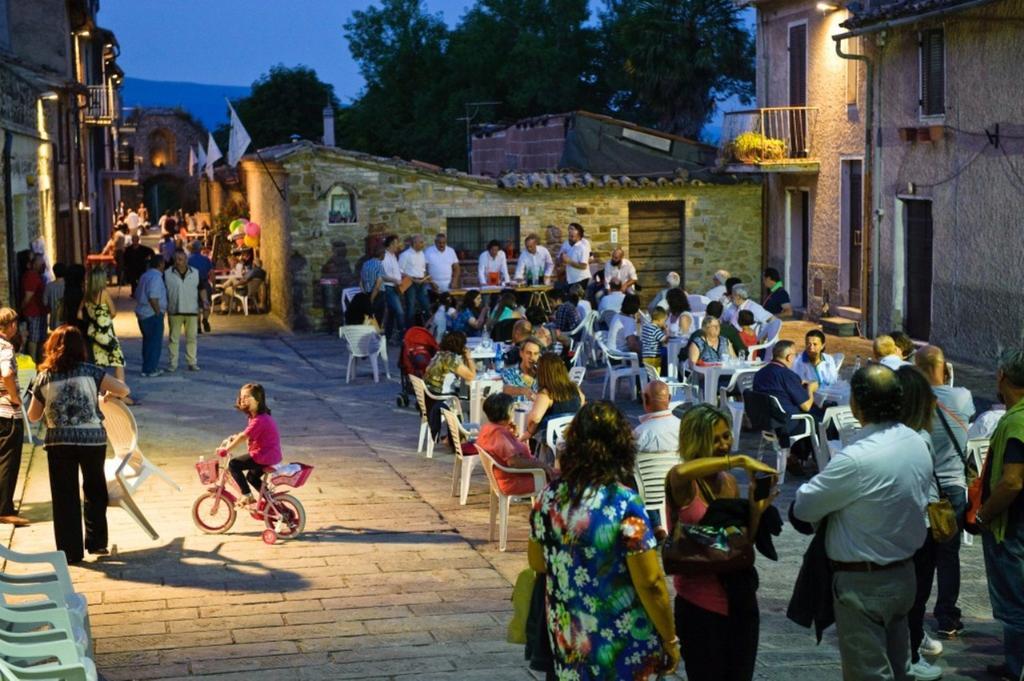 Umbria Nel Cuore Cannara Eksteriør billede